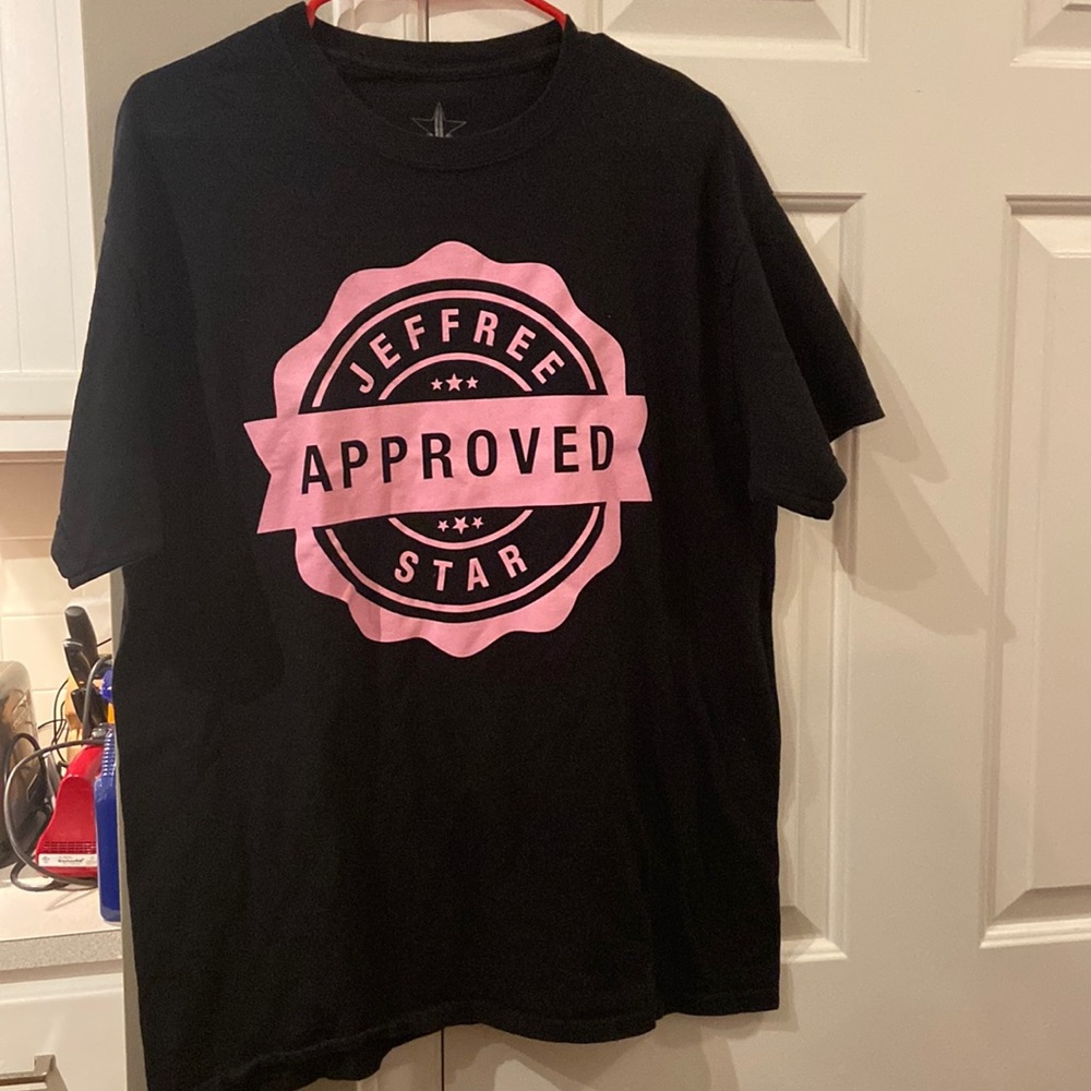 Women’s Jeffree Star T-Shirt
